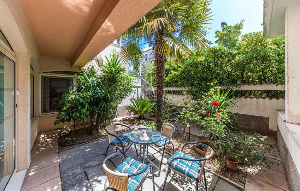Luksuzna Villa Sa Privatnim Unutarnjim Bazenom Villa Garden ポドストラナ エクステリア 写真